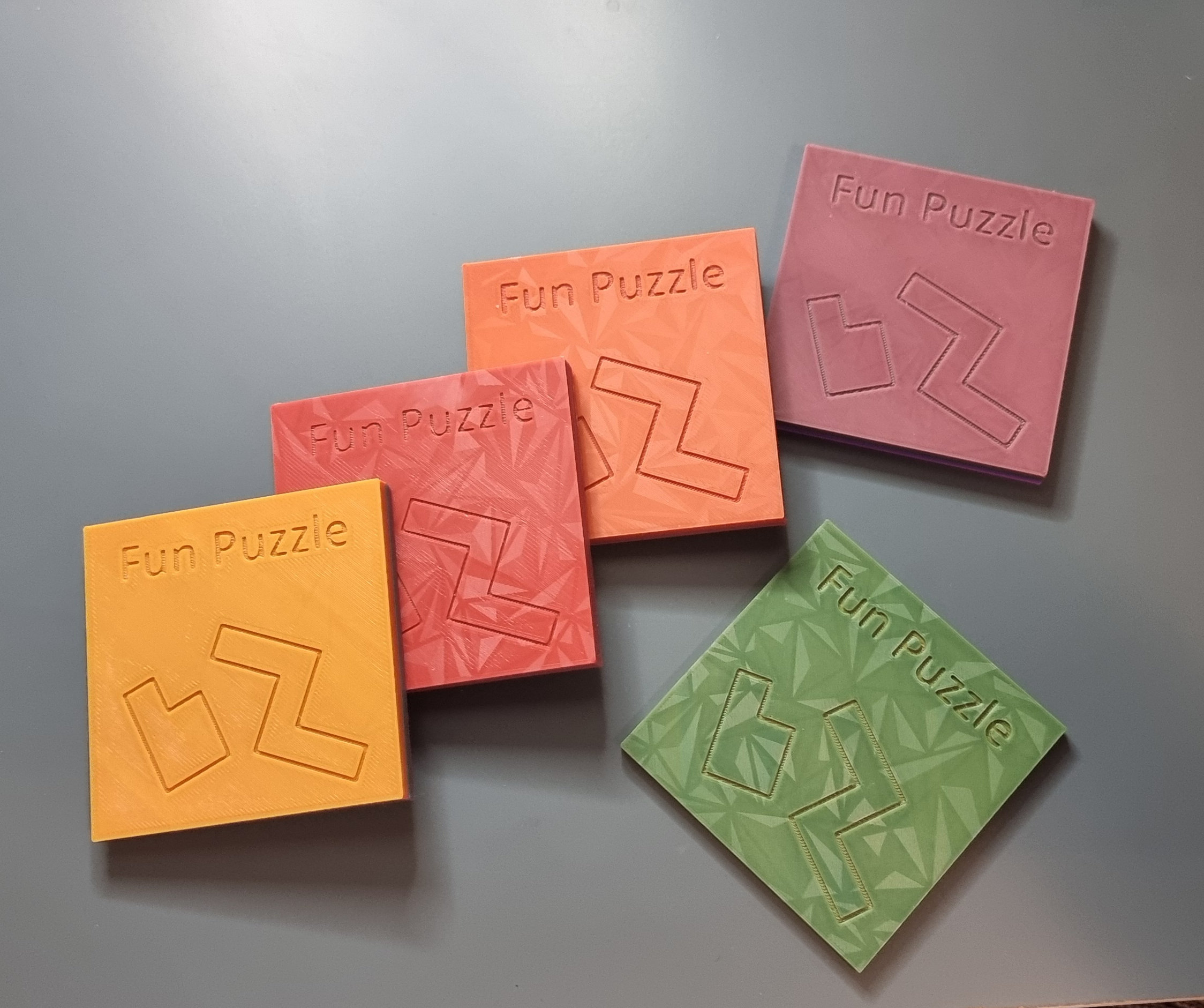 "Fun Puzzle Standard" 90'er Jogging